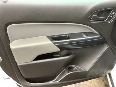 2016 Chevrolet Colorado Work Truck   - Photo 12 - Crest Hill, IL 60403