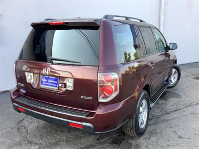 2007 Honda Pilot EX-L w/Navi - Photo 5 - Crest Hill, IL 60403