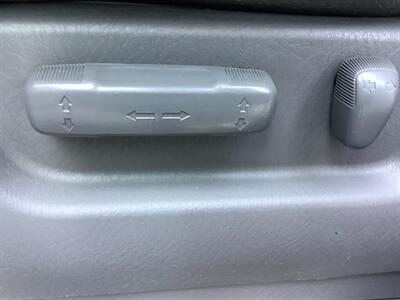 2007 Honda Pilot EX-L w/Navi - Photo 10 - Crest Hill, IL 60403