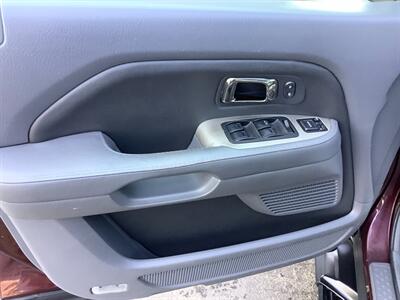 2007 Honda Pilot EX-L w/Navi - Photo 8 - Crest Hill, IL 60403
