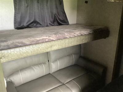 2021 Jayco Eagle Series  355MBQS - Photo 42 - Crest Hill, IL 60403