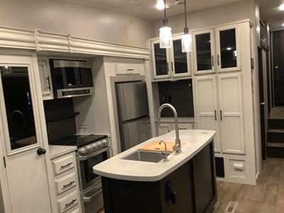 2021 Jayco Eagle Series  355MBQS - Photo 39 - Crest Hill, IL 60403