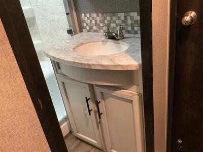 2021 Jayco Eagle Series  355MBQS - Photo 9 - Crest Hill, IL 60403