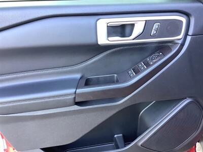 2020 Ford Explorer XLT   - Photo 11 - Crest Hill, IL 60403