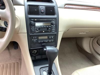 2001 Toyota Camry Solara SLE V6   - Photo 15 - Crest Hill, IL 60403