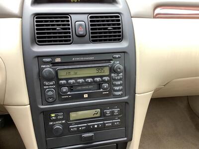 2001 Toyota Camry Solara SLE V6   - Photo 17 - Crest Hill, IL 60403