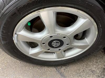 2001 Toyota Camry Solara SLE V6   - Photo 39 - Crest Hill, IL 60403