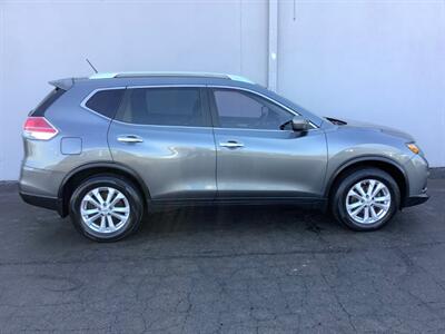 2015 Nissan Rogue SV   - Photo 3 - Crest Hill, IL 60403