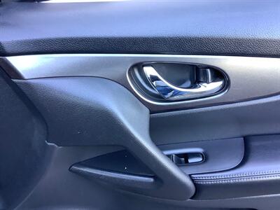 2015 Nissan Rogue SV   - Photo 28 - Crest Hill, IL 60403