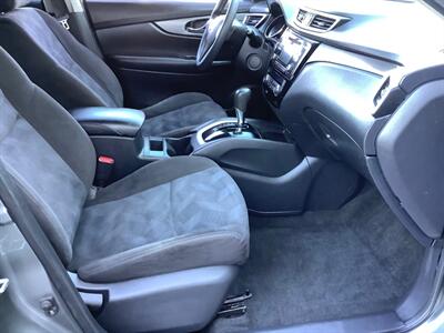 2015 Nissan Rogue SV   - Photo 29 - Crest Hill, IL 60403