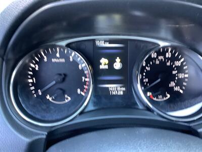 2015 Nissan Rogue SV   - Photo 17 - Crest Hill, IL 60403