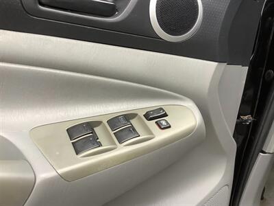2011 Toyota Tacoma V6 - Photo 15 - Crest Hill, IL 60403