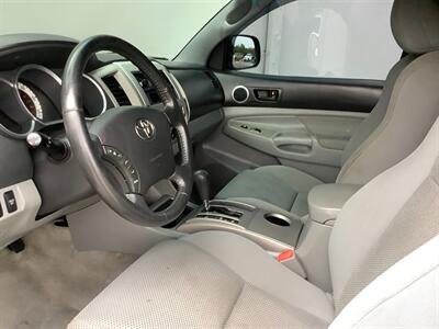 2011 Toyota Tacoma V6 - Photo 17 - Crest Hill, IL 60403