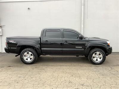 2011 Toyota Tacoma V6 - Photo 9 - Crest Hill, IL 60403