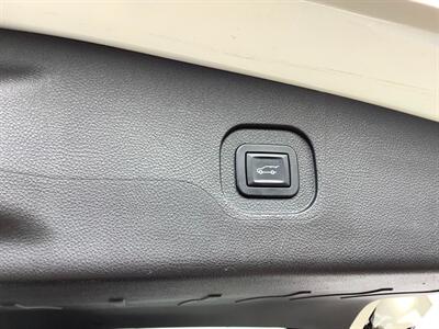 2012 Chevrolet Equinox LTZ   - Photo 35 - Crest Hill, IL 60403