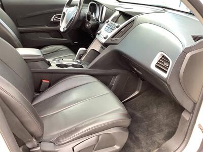 2012 Chevrolet Equinox LTZ   - Photo 29 - Crest Hill, IL 60403