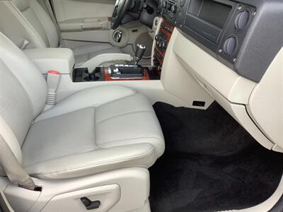 2006 Jeep Commander Limited   - Photo 24 - Crest Hill, IL 60403