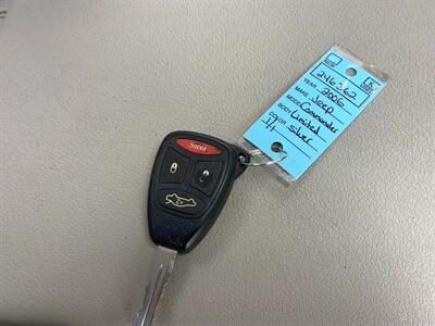 2006 Jeep Commander Limited   - Photo 27 - Crest Hill, IL 60403
