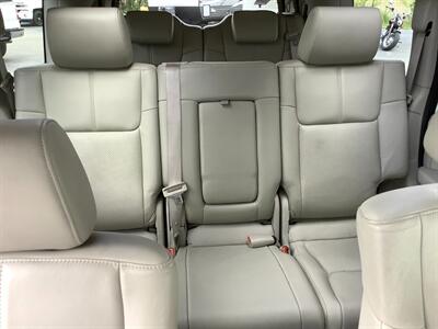 2006 Jeep Commander Limited   - Photo 48 - Crest Hill, IL 60403