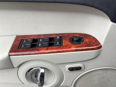 2006 Jeep Commander Limited   - Photo 6 - Crest Hill, IL 60403
