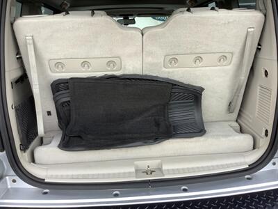2006 Jeep Commander Limited   - Photo 32 - Crest Hill, IL 60403