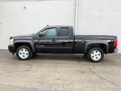 2010 Chevrolet Silverado 1500 LT   - Photo 2 - Crest Hill, IL 60403