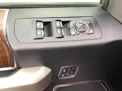 2016 Ford F-150 Lariat - Photo 12 - Crest Hill, IL 60403