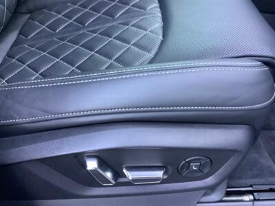 2021 Audi SQ8 4.0T quattro Prestig  $116,710 Window Sticker - Photo 47 - Crest Hill, IL 60403