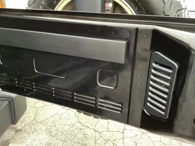 2015 Jeep Wrangler Unlimited Rubicon   - Photo 36 - Crest Hill, IL 60403