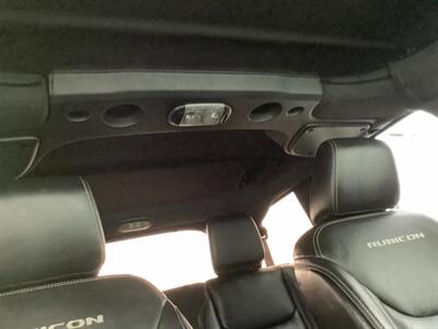 2015 Jeep Wrangler Unlimited Rubicon   - Photo 35 - Crest Hill, IL 60403