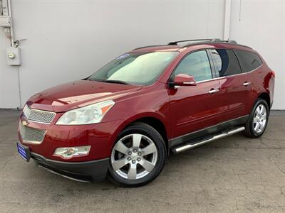 2011 Chevrolet Traverse LT   - Photo 2 - Crest Hill, IL 60403