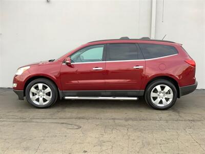 2011 Chevrolet Traverse LT   - Photo 3 - Crest Hill, IL 60403