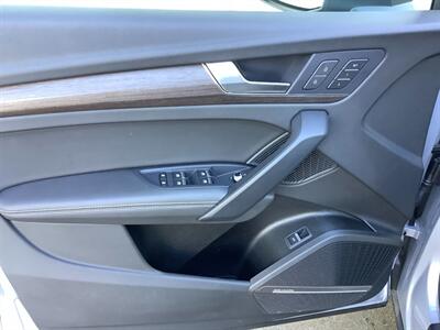 2024 Audi Q5 quattro S line Prem   - Photo 13 - Crest Hill, IL 60403