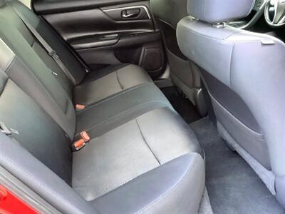 2017 Nissan Altima 2.5 SR   - Photo 28 - Crest Hill, IL 60403