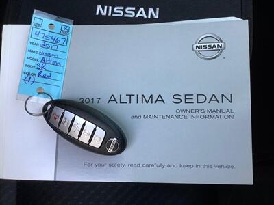 2017 Nissan Altima 2.5 SR   - Photo 34 - Crest Hill, IL 60403