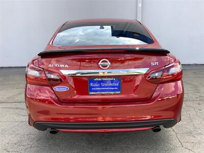 2017 Nissan Altima 2.5 SR   - Photo 5 - Crest Hill, IL 60403