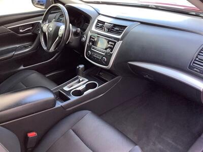 2017 Nissan Altima 2.5 SR   - Photo 32 - Crest Hill, IL 60403