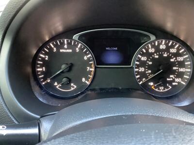 2017 Nissan Altima 2.5 SR   - Photo 15 - Crest Hill, IL 60403