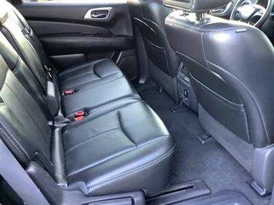 2015 Nissan Pathfinder Platinum V6 - Photo 38 - Crest Hill, IL 60403
