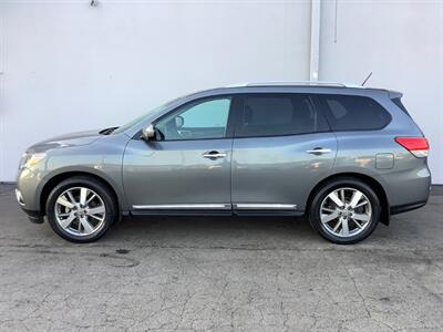 2015 Nissan Pathfinder Platinum V6 - Photo 2 - Crest Hill, IL 60403