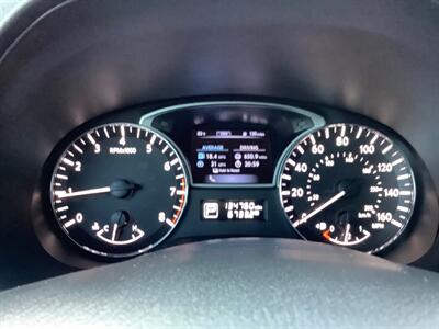 2015 Nissan Pathfinder Platinum V6 - Photo 27 - Crest Hill, IL 60403