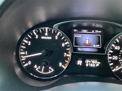2015 Nissan Pathfinder Platinum V6 - Photo 15 - Crest Hill, IL 60403