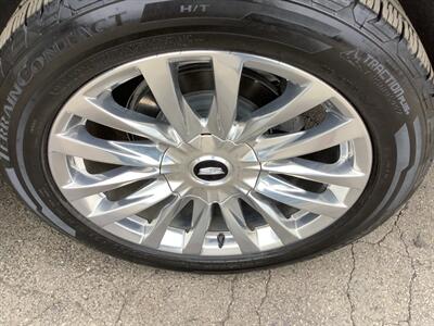 2021 Cadillac Escalade Premium Luxury   - Photo 55 - Crest Hill, IL 60403