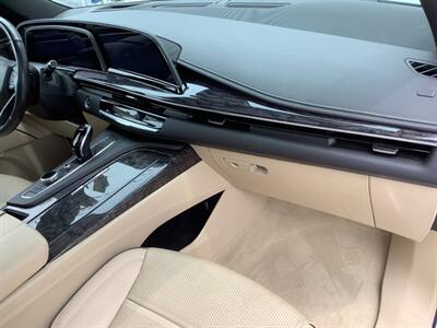 2021 Cadillac Escalade Premium Luxury   - Photo 41 - Crest Hill, IL 60403