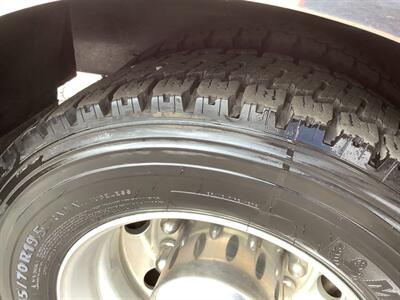 2015 Freightliner M2 106   - Photo 46 - Crest Hill, IL 60403