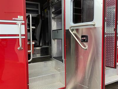 2015 Freightliner M2 106   - Photo 27 - Crest Hill, IL 60403