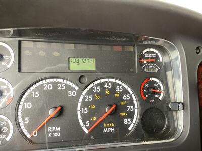 2015 Freightliner M2 106   - Photo 20 - Crest Hill, IL 60403