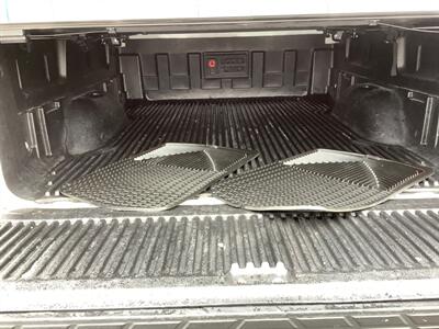 2009 GMC Sierra 1500 SLE   - Photo 33 - Crest Hill, IL 60403