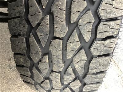 2009 GMC Sierra 1500 SLE   - Photo 40 - Crest Hill, IL 60403