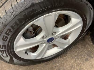 2014 Ford Escape SE   - Photo 38 - Crest Hill, IL 60403